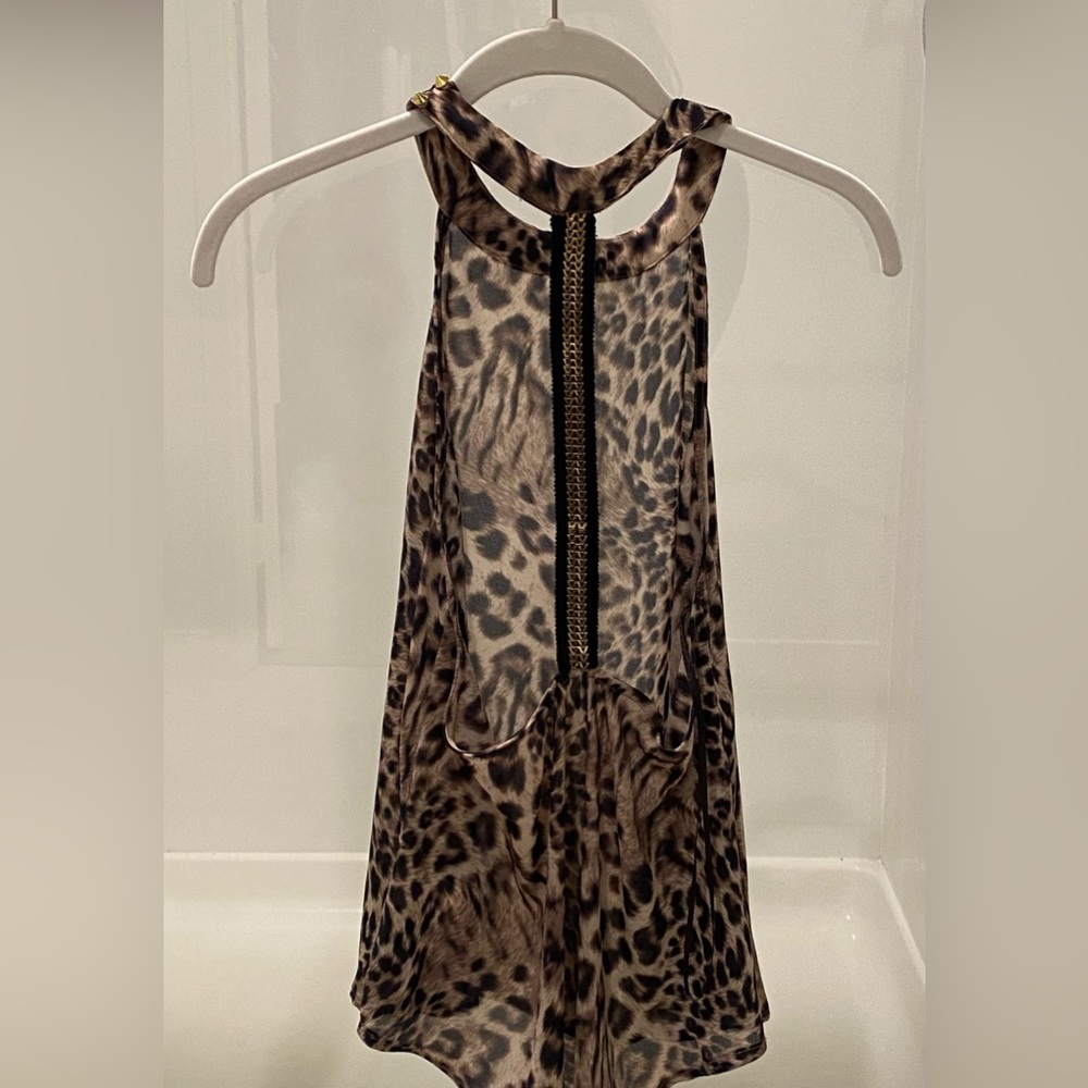 ASTR sleeveless blouse